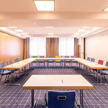 Mercure Friesenstrasse 4*