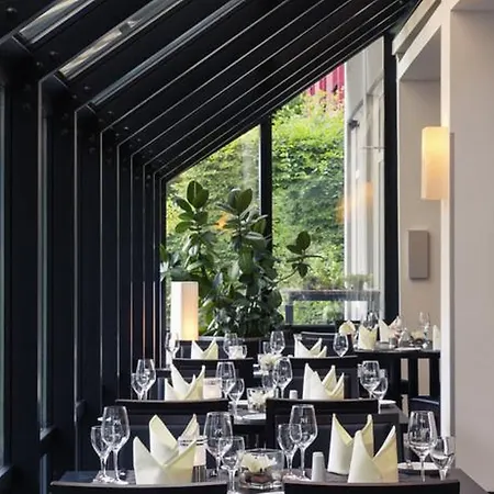 Mercure West 4* Cologne