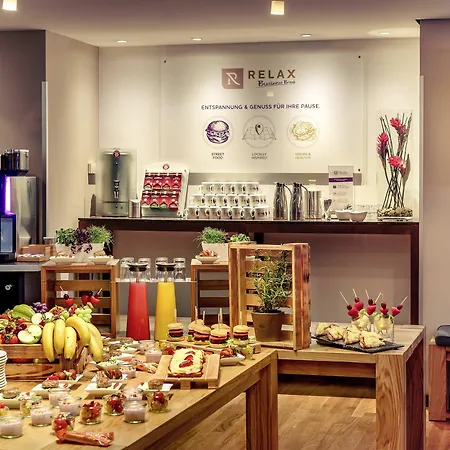 Hotel Mercure West 4*
