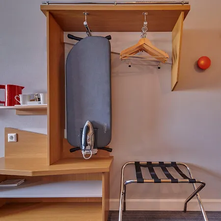 Express Muelheim By Ihg Cologne