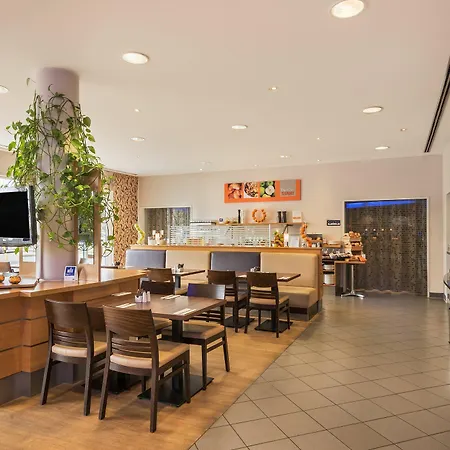 Hotel Express Muelheim By Ihg Cologne