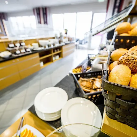 Hotel Express Muelheim By Ihg