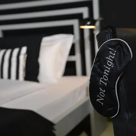 Friends Hotel
