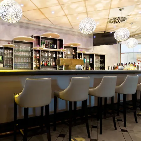 Leonardo Hotel 4*