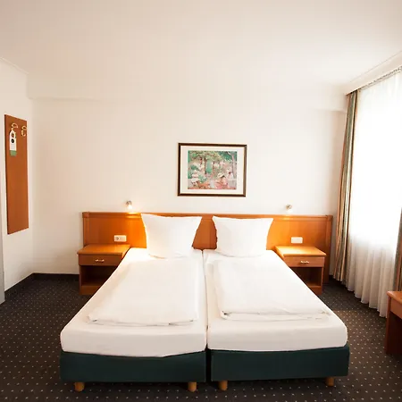 Centro Royal 3* Colonia