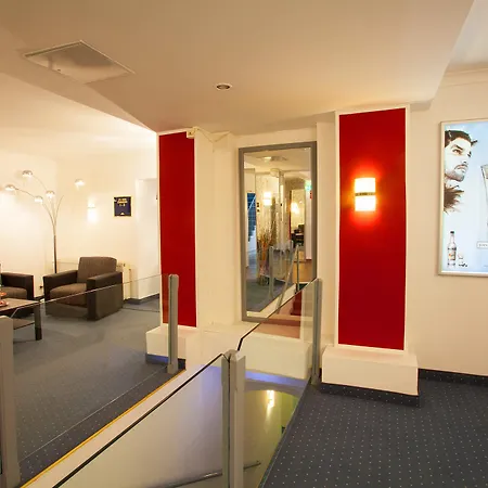 Hotel Centro Royal 3*