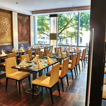 Hotell Steigenberger 4*