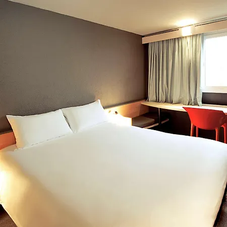 Ibis Airport Cologne