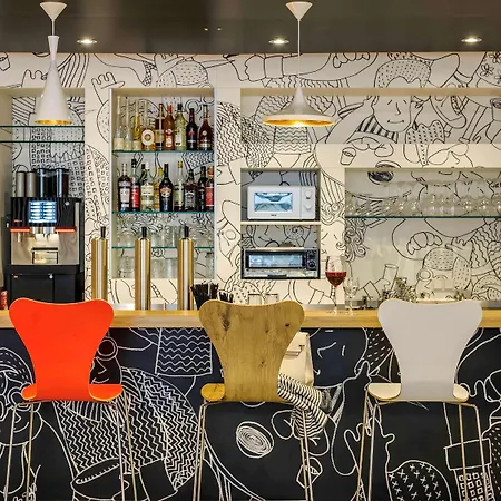 Hotel Ibis Airport 3*