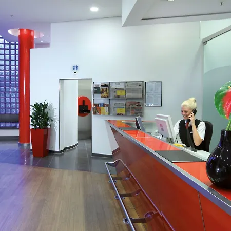 林德纳大教堂居所酒店