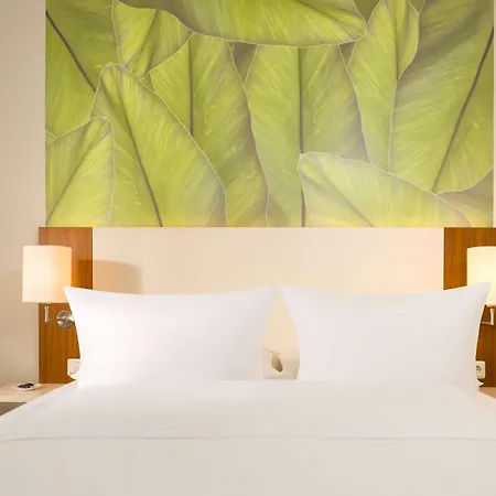 Essential By Dorint Koeln-junkersdorf Hotel