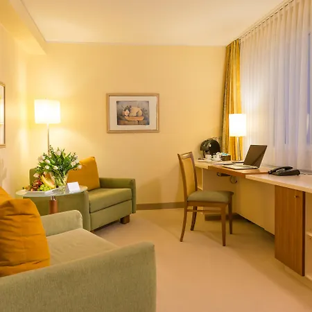 Hotel Essential By Dorint Koeln-junkersdorf 3*