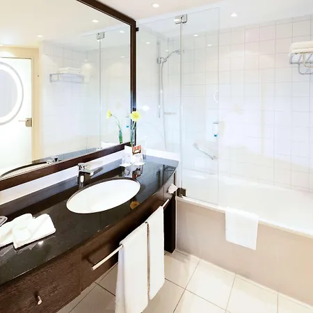 Hotel Dorint An Der Messe Keulen