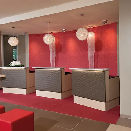 Leonardo Royal - Am Stadtwald 4*