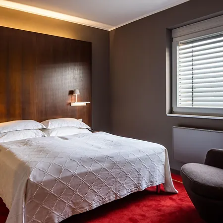 The New Yorker Köln-messe Hotel