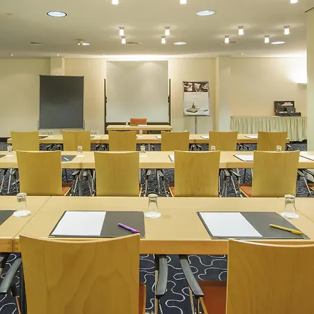Mercure Belfortstrasse מלון קלן
