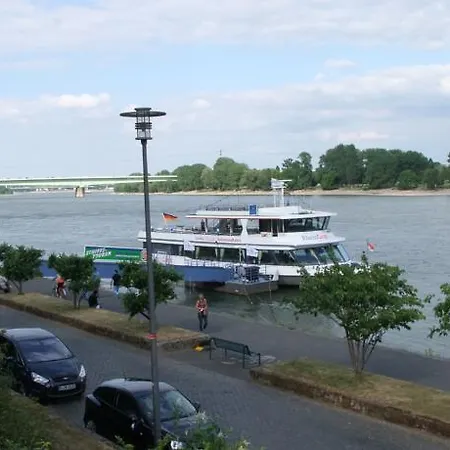 Unter Kahlenhausen Apartment Köln