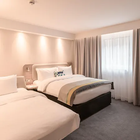 Hotel Express - - Centre Kolonia