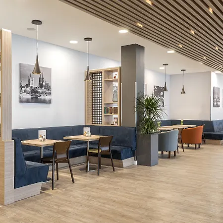 Hotel Express - - Centre