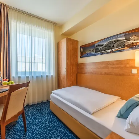 Hotel Cityclass Am Dom 4*
