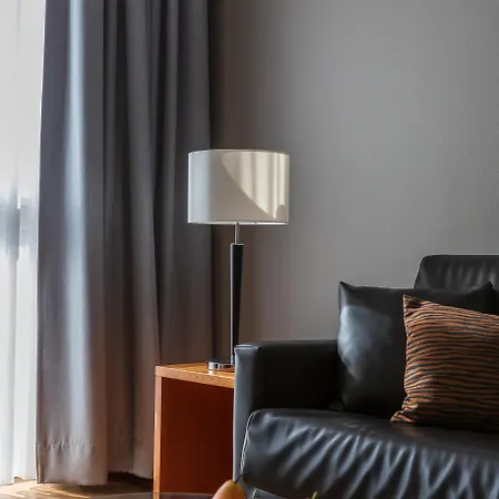 Hotel Plaza Premium 4*