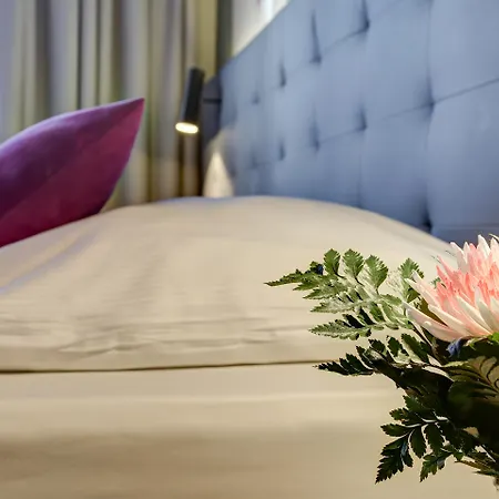 Boutique 003 Am Dom, Trademark Collection By Wyndham Colonia