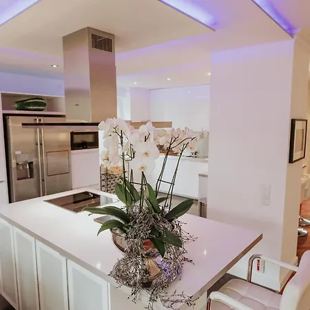 Luxury Penthouse ☆ ☆ ☆ ☆ ☆ Apartment