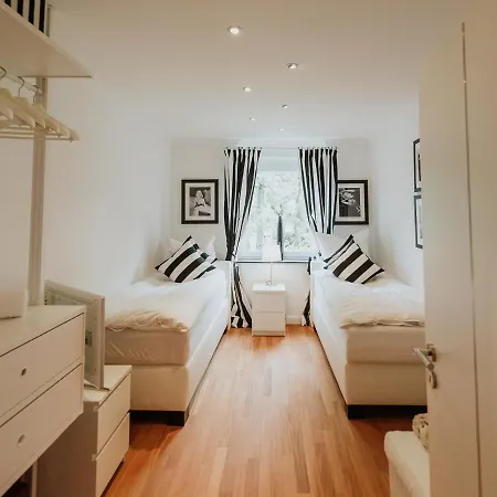 Luxury Penthouse ☆ ☆ ☆ ☆ ☆ Apartment *