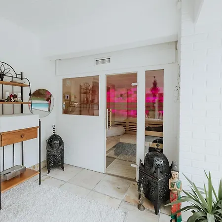 Luxury Penthouse ☆ ☆ ☆ ☆ ☆ Cologne