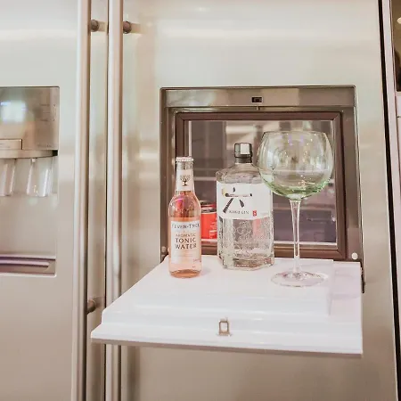 Luxury Penthouse ☆ ☆ ☆ ☆ ☆ Apartment Cologne