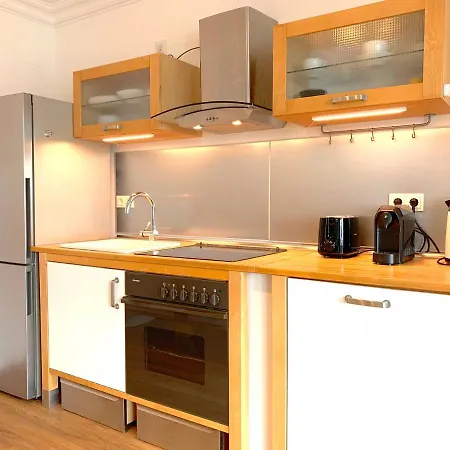 Apartment Schoene 3-zimmer-wohnung In Koeln-brueck Mit Eigenem Parkplatz Cologne