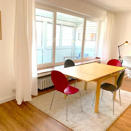 Schoene 3-zimmer-wohnung In Koeln-brueck Mit Eigenem Parkplatz Cologne