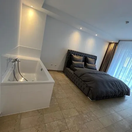 Adrett Am Dom - Digital Access Hotel