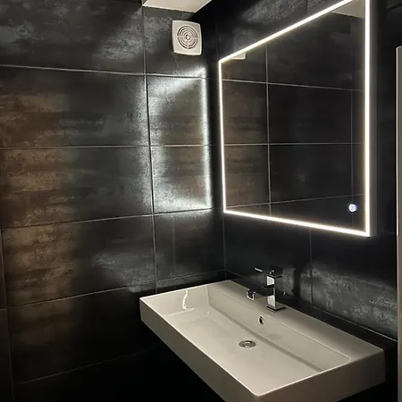 Adrett Am Dom - Digital Access Hotel Cologne