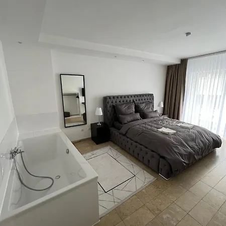 Hotel Adrett Am Dom - Digital Access 3*