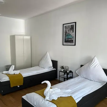 Apartment Shared At Heumarkt, City Center Cologne