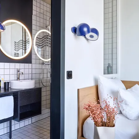 Апарт-отель Stayery Ehrenfeld