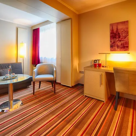 Hotel Leonardo 4*