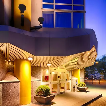Leonardo Hotel