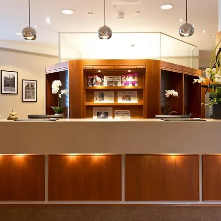 Leonardo Hotel