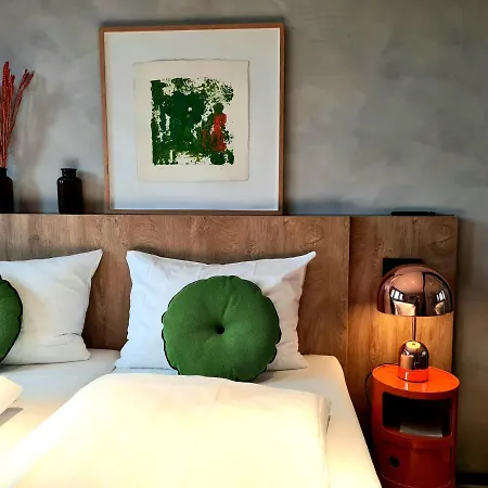 Hotel Koncept International