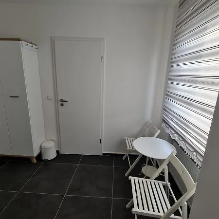 Roggendorf Zimmervermietung * Colónia