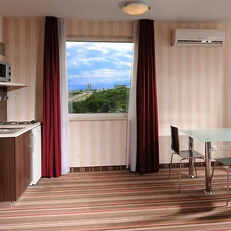 Leonardo Hotel Köln