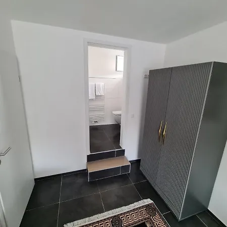 Roggendorf Zimmervermietung Homestay Cologne