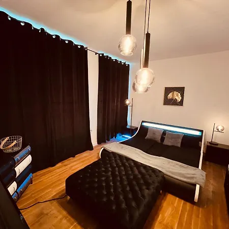 Bismarck Apartment Cologne