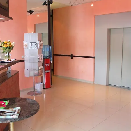 Lorien Hotel 3*