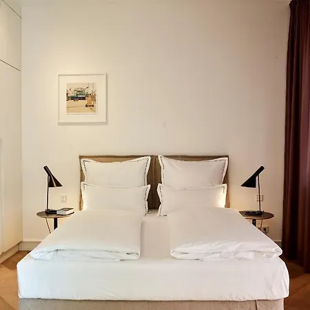 Villa Townhouse By The Qvest *