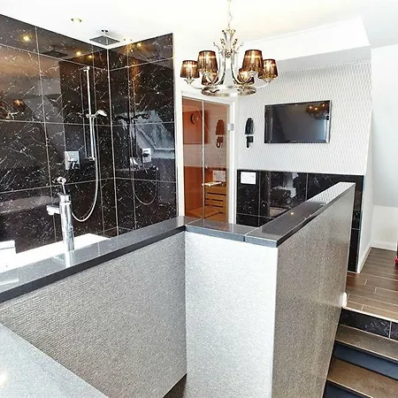 Humboldt1 Palais-hotel & Bar 4* Colonia