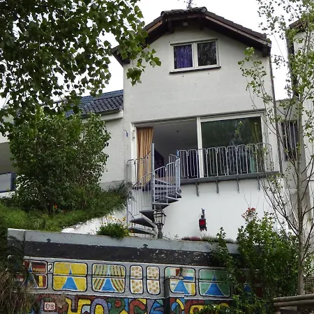 Holiday home Haus Am Rhein