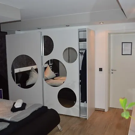 Sinuessa Pansiyon Köln